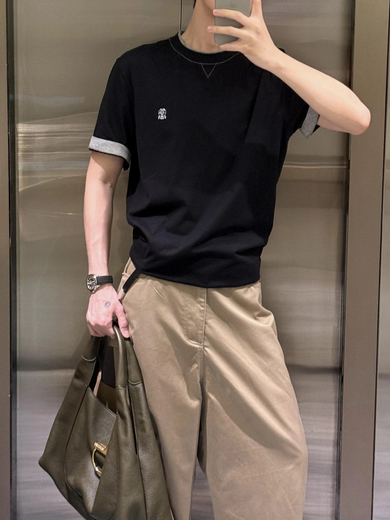 RD-C068 · Travelwear Layered Short-Sleeve T-Shirt showcase view 8