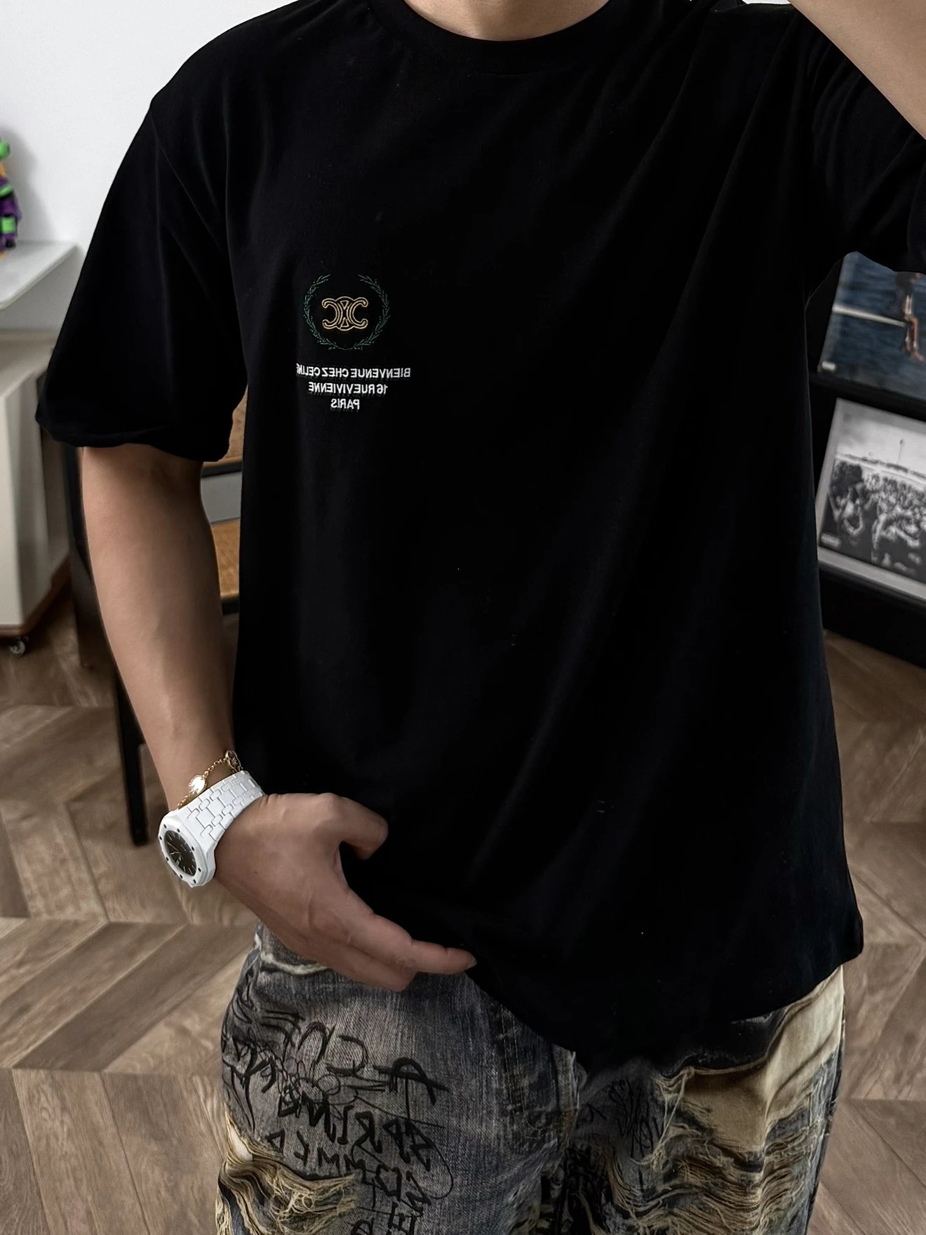 RD-C052 · Wheat-Ear Embroidered T-Shirt showcase view 7