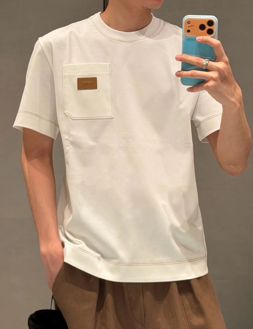 RD-C041 · Leather-Patch Cotton Pocket Tee showcase view 2