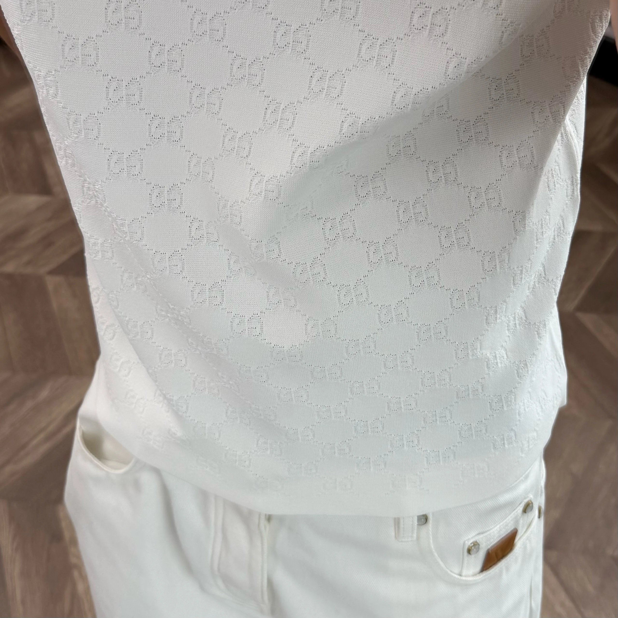 RD-C045 · Tonal Jacquard Knit Tee showcase view 2