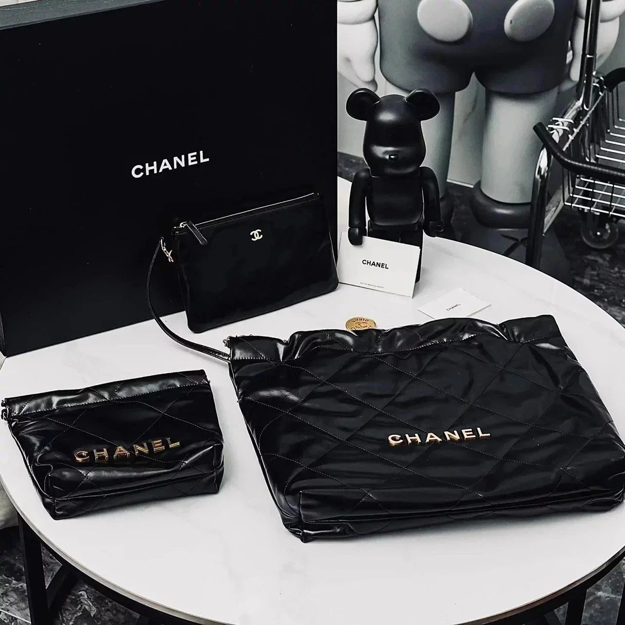 RD-B002 · Gathered Chain Shoulder Bag showcase view 1