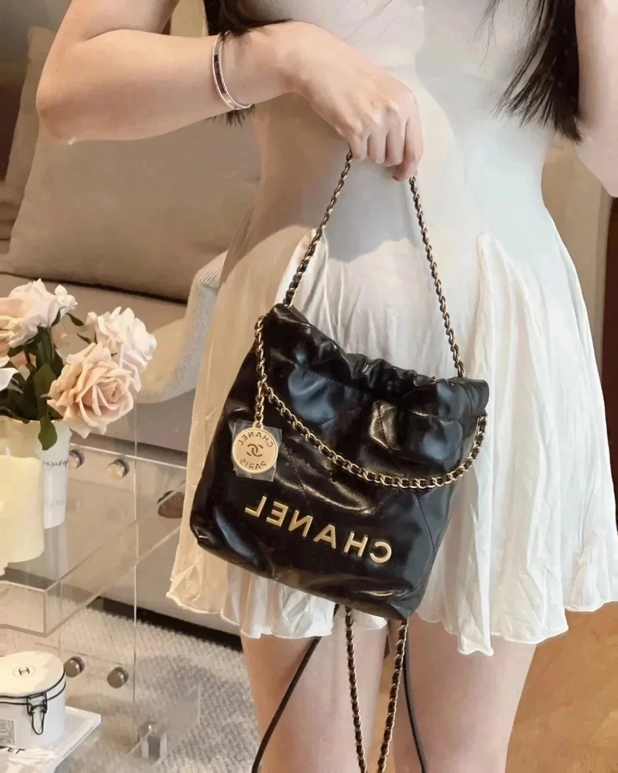 RD-B002 · Gathered Chain Shoulder Bag showcase view 4