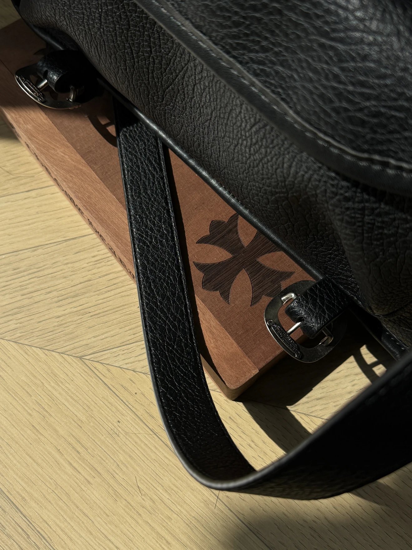 RD-B009 · Cross Patch Leather Messenger Bag showcase view 10