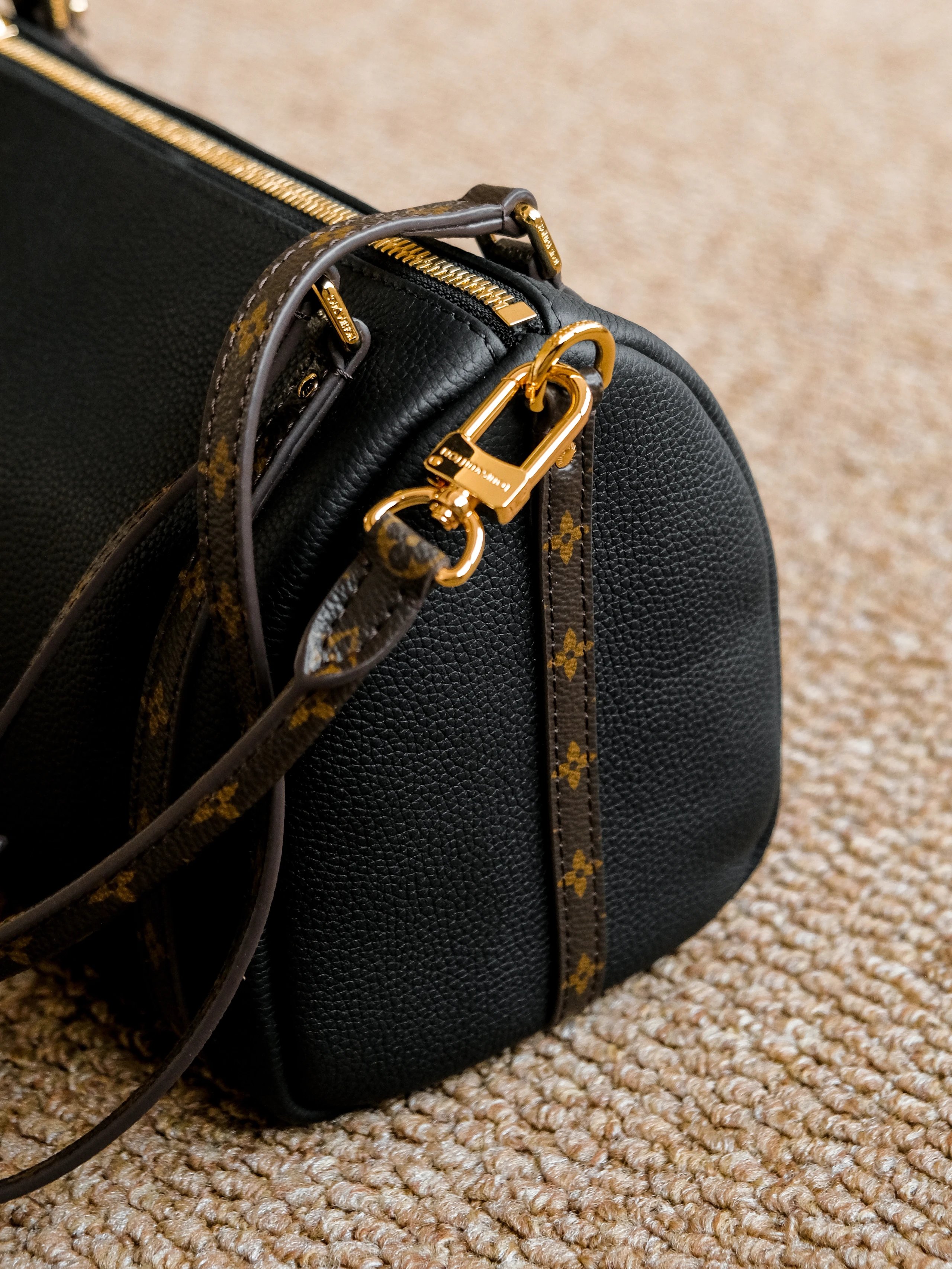RD-B012 · Monogram Trim Leather Shoulder Bag showcase view 5