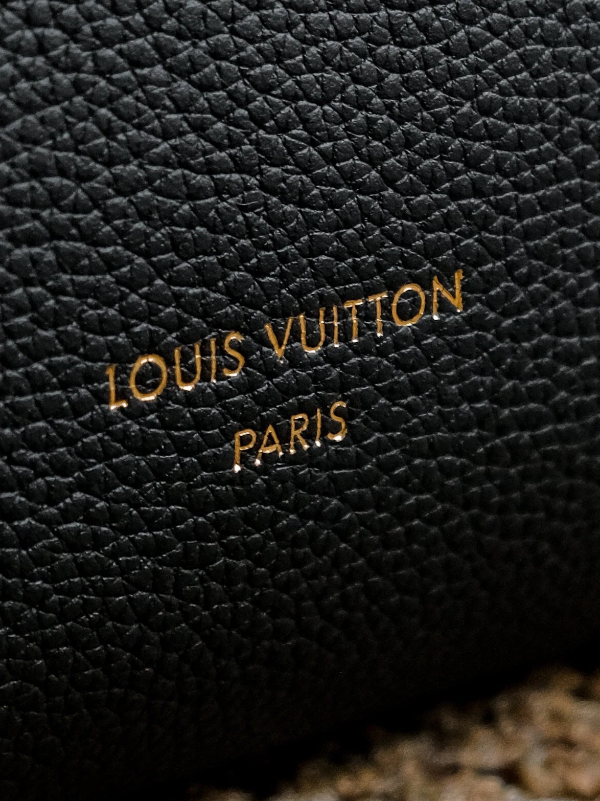 RD-B012 · Monogram Trim Leather Shoulder Bag showcase view 8