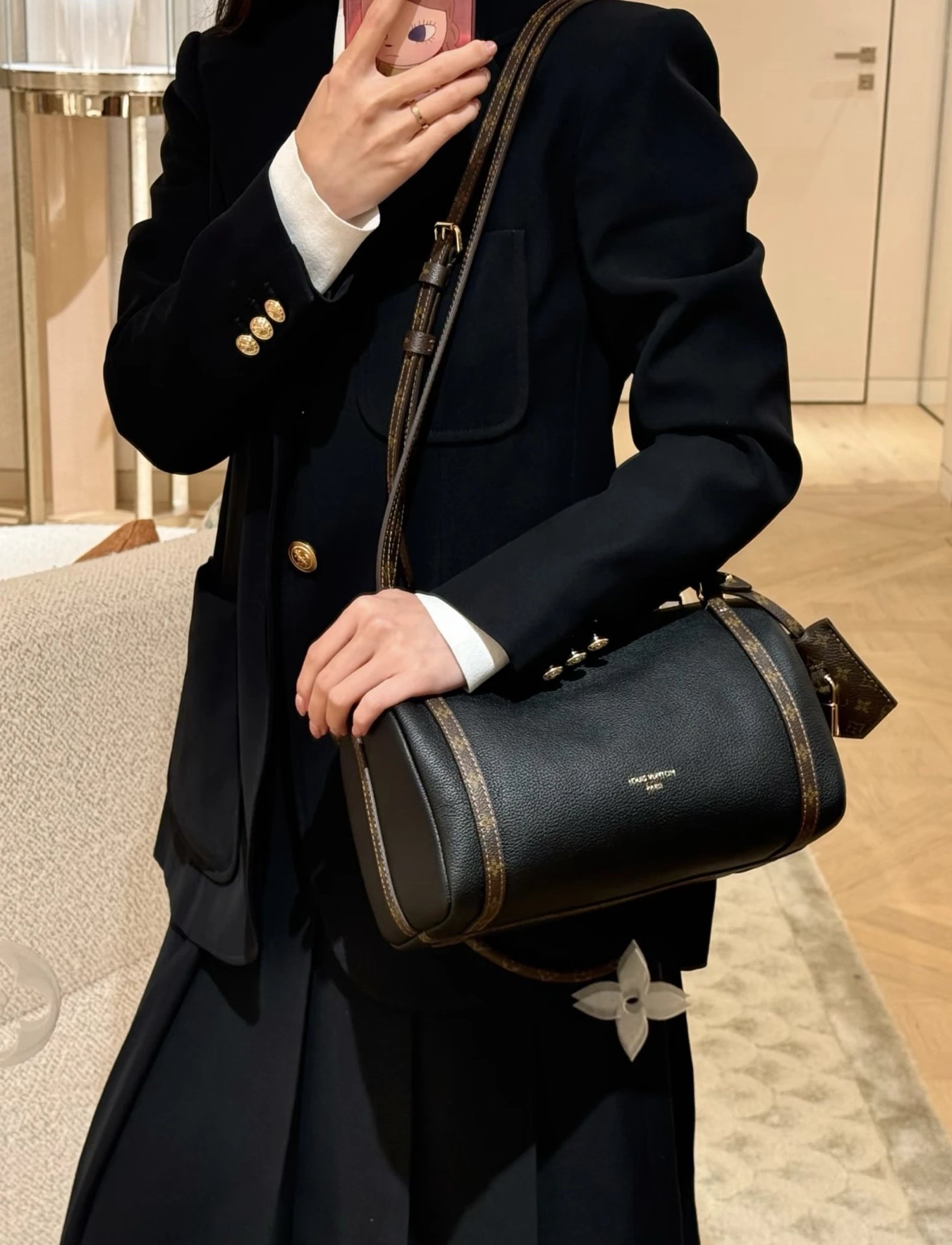 RD-B012 · Monogram Trim Leather Shoulder Bag showcase view 9