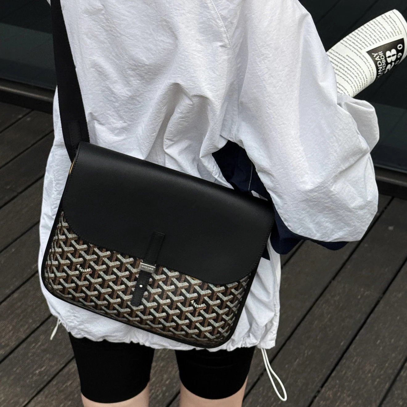 RD-B016 · Chevron Flap Messenger Bag showcase view 1