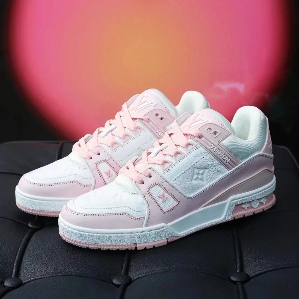 RD-S012 · Colour-Block and Denim Trainer showcase view 22