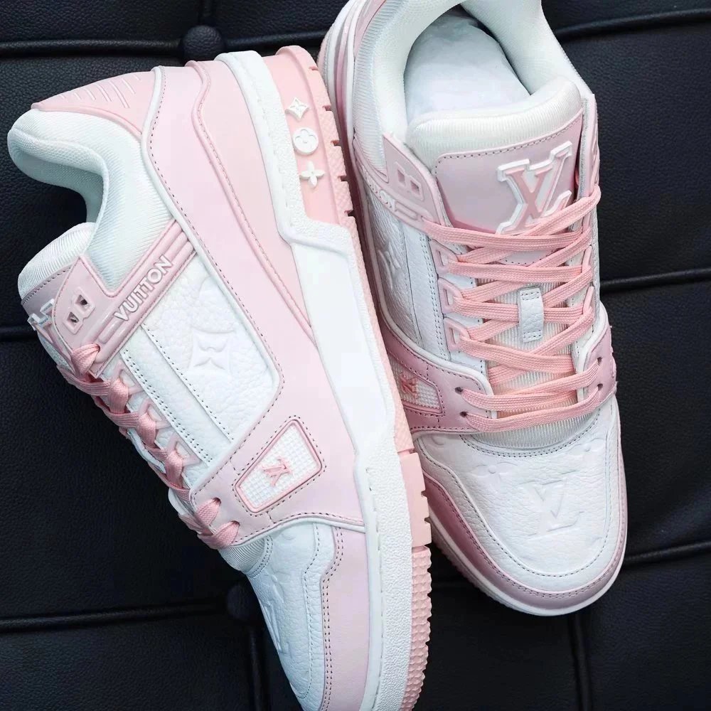 RD-S012 · Colour-Block and Denim Trainer showcase view 25