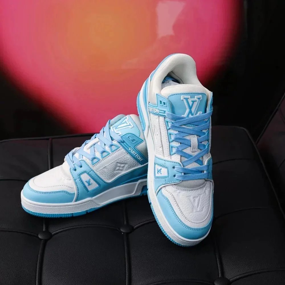 RD-S012 · Colour-Block and Denim Trainer showcase view 39