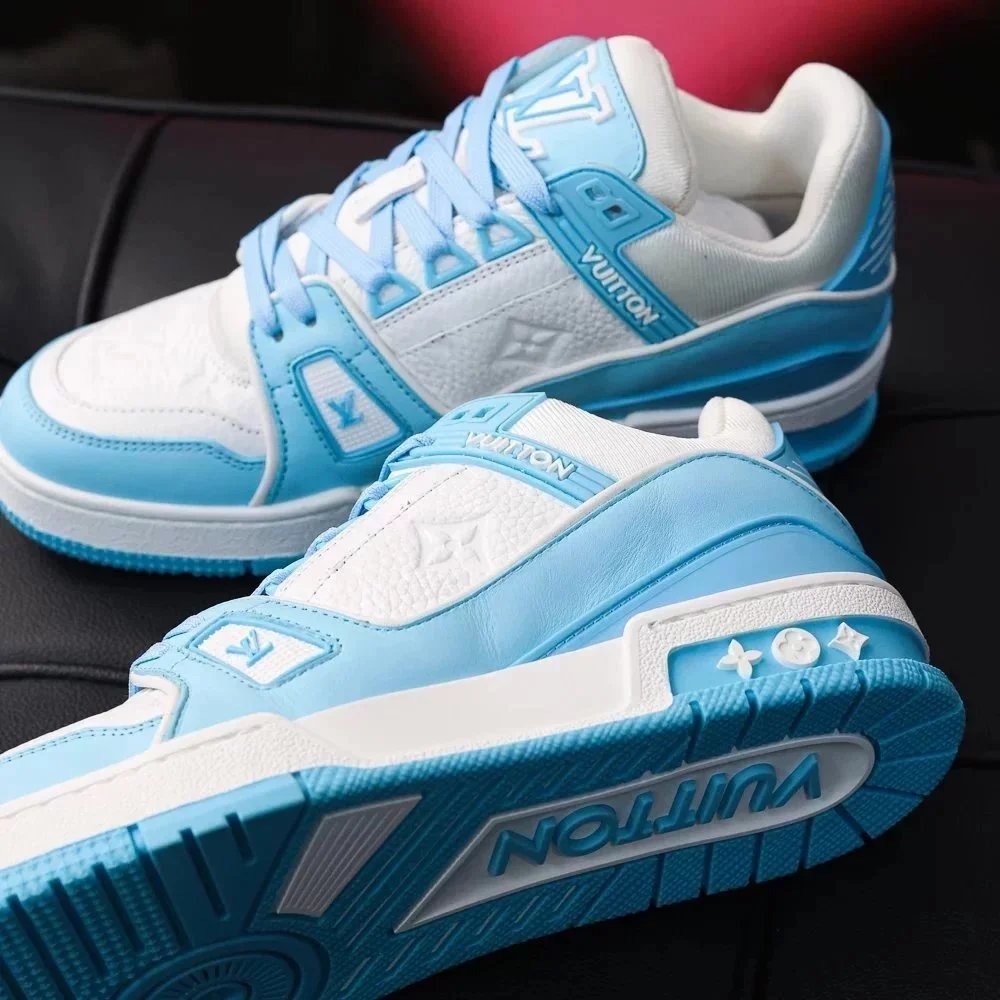 RD-S012 · Colour-Block and Denim Trainer showcase view 46