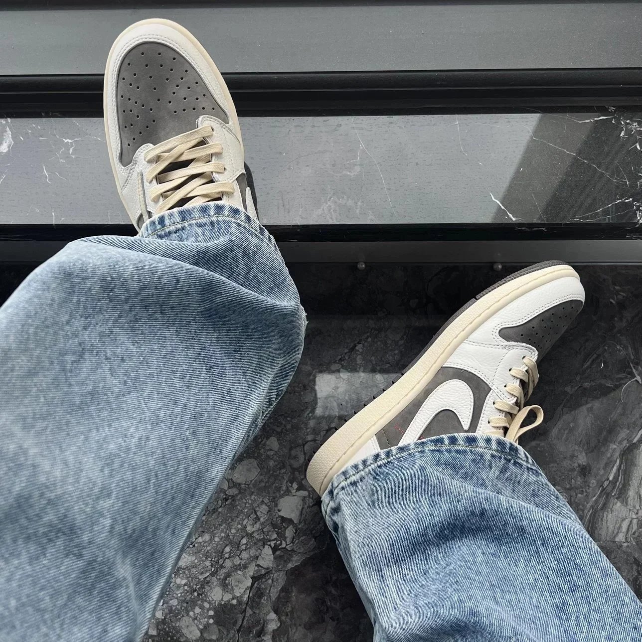 RD-S008 · Reverse Mocha Low-Top showcase view 2