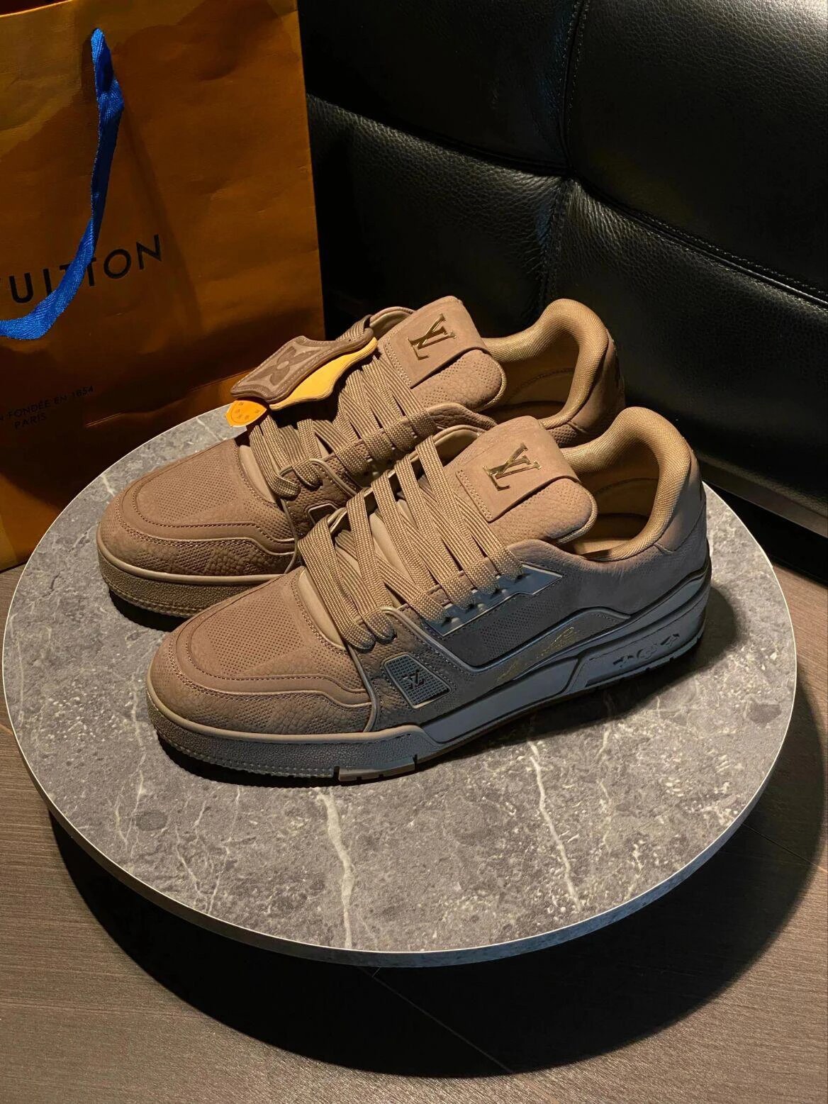 RD-S014 · Brown Embossed-Check Leather Trainer showcase view 4