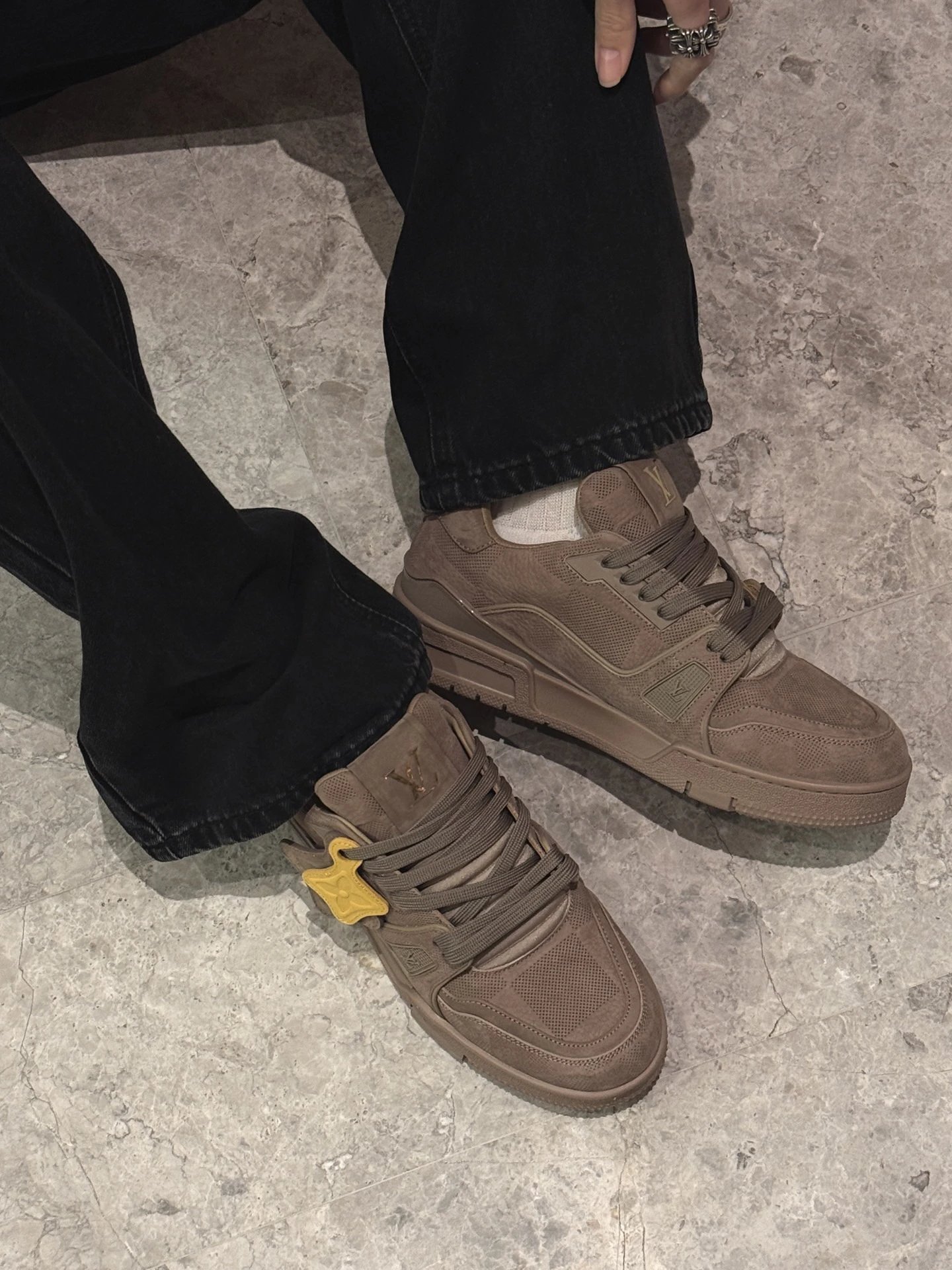RD-S014 · Brown Embossed-Check Leather Trainer showcase view 8