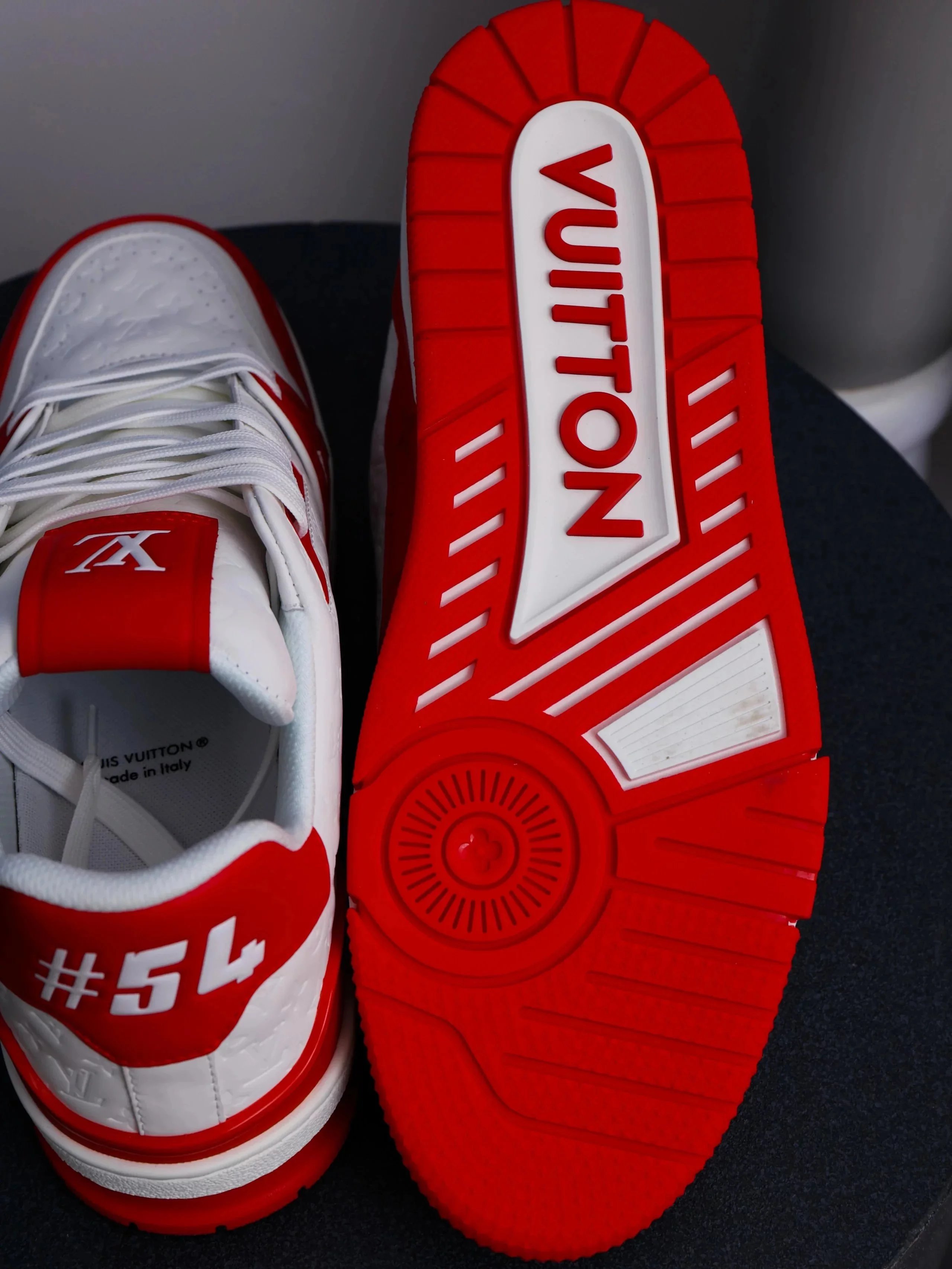 RD-S015 · Colour-Block and Check Low-Top Trainer showcase view 22