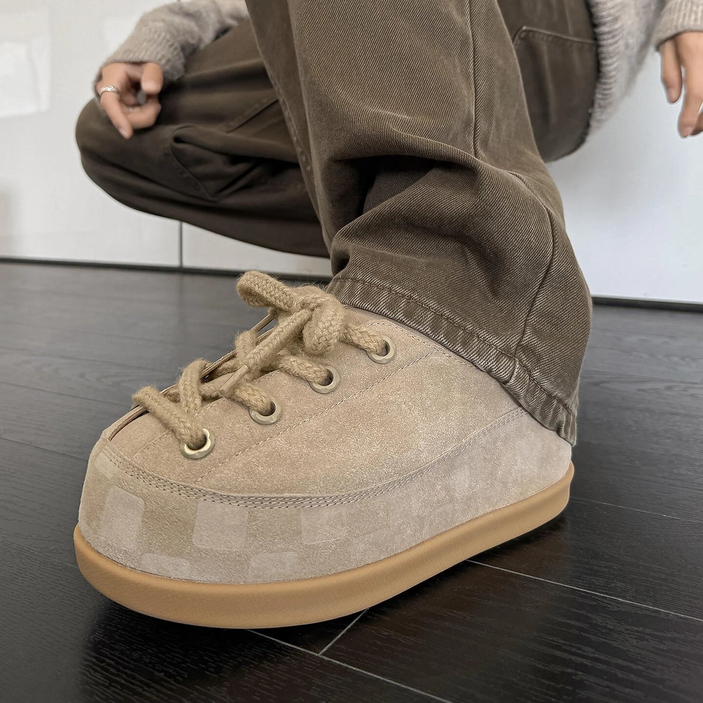 RD-S022 · Suede Check-Toe Gum-Sole Trainer showcase view 1