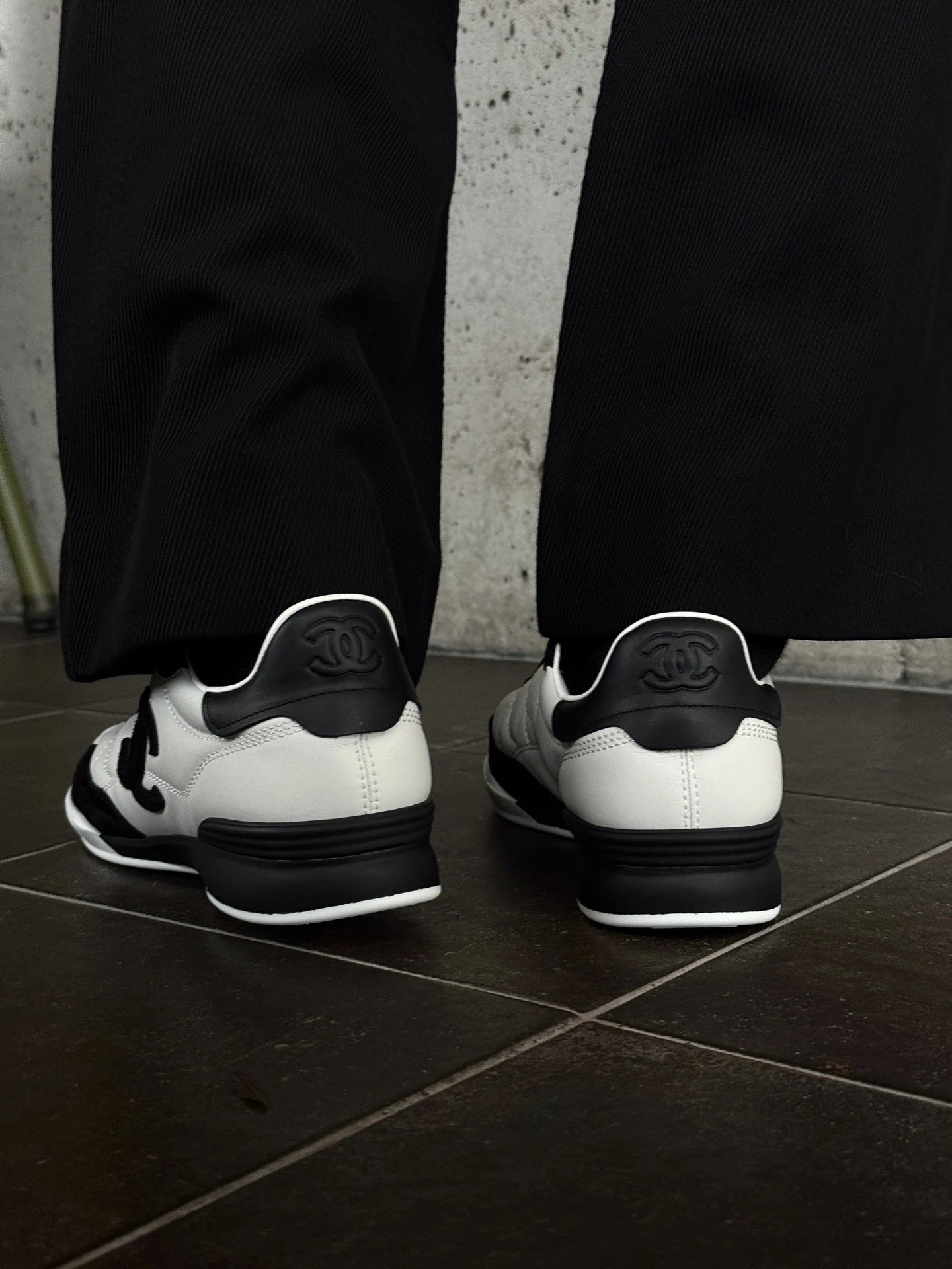 RD-S023 · Quilted Two-Tone Leather Trainer showcase view 8