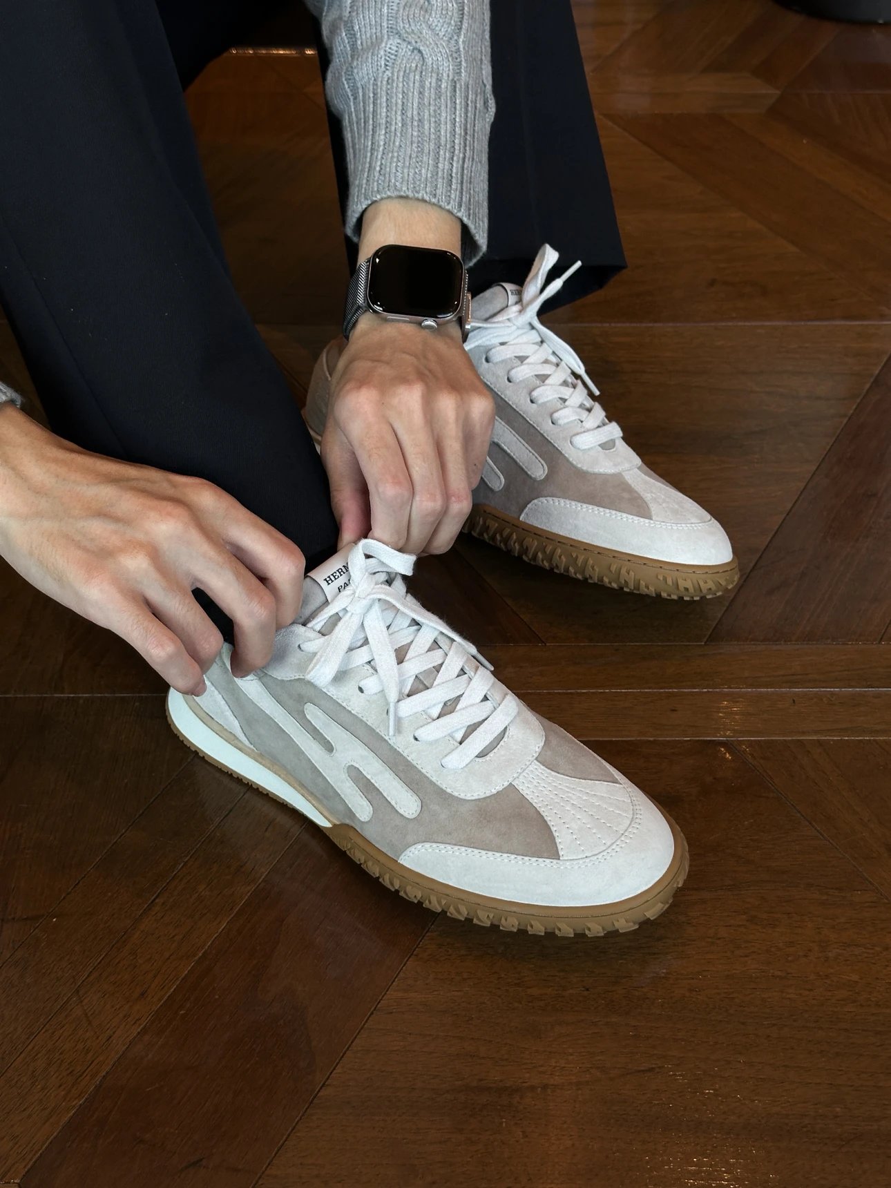 RD-S026 · Suede-Panel Gum-Sole Trainer showcase view 1