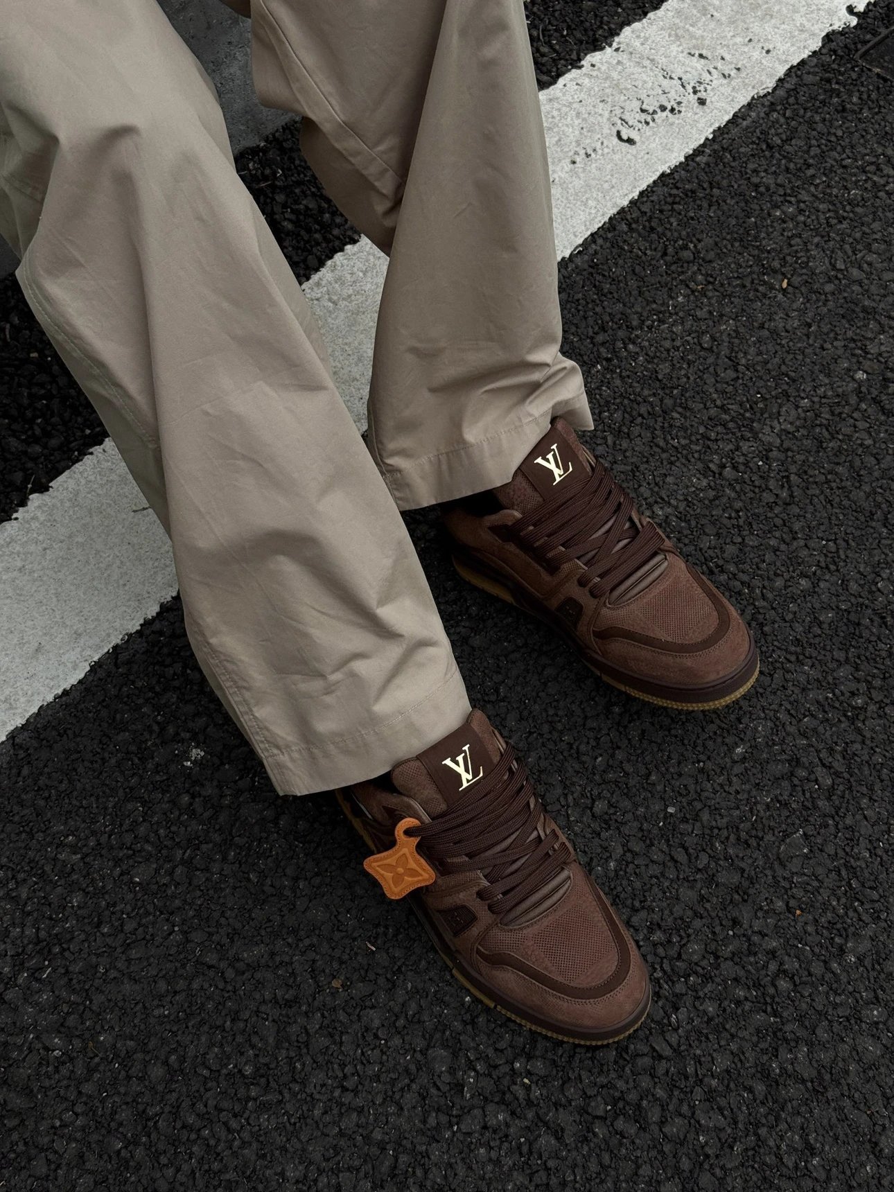 RD-S027 · Dark Brown Textured Leather Trainer showcase view 5