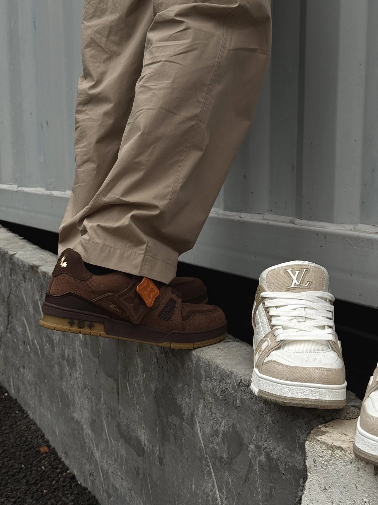 RD-S027 · Dark Brown Textured Leather Trainer showcase view 6