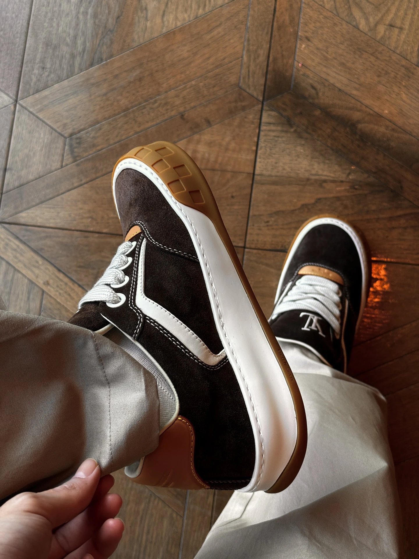 RD-S028 · Suede Biscuit-Sole Trainer showcase view 3
