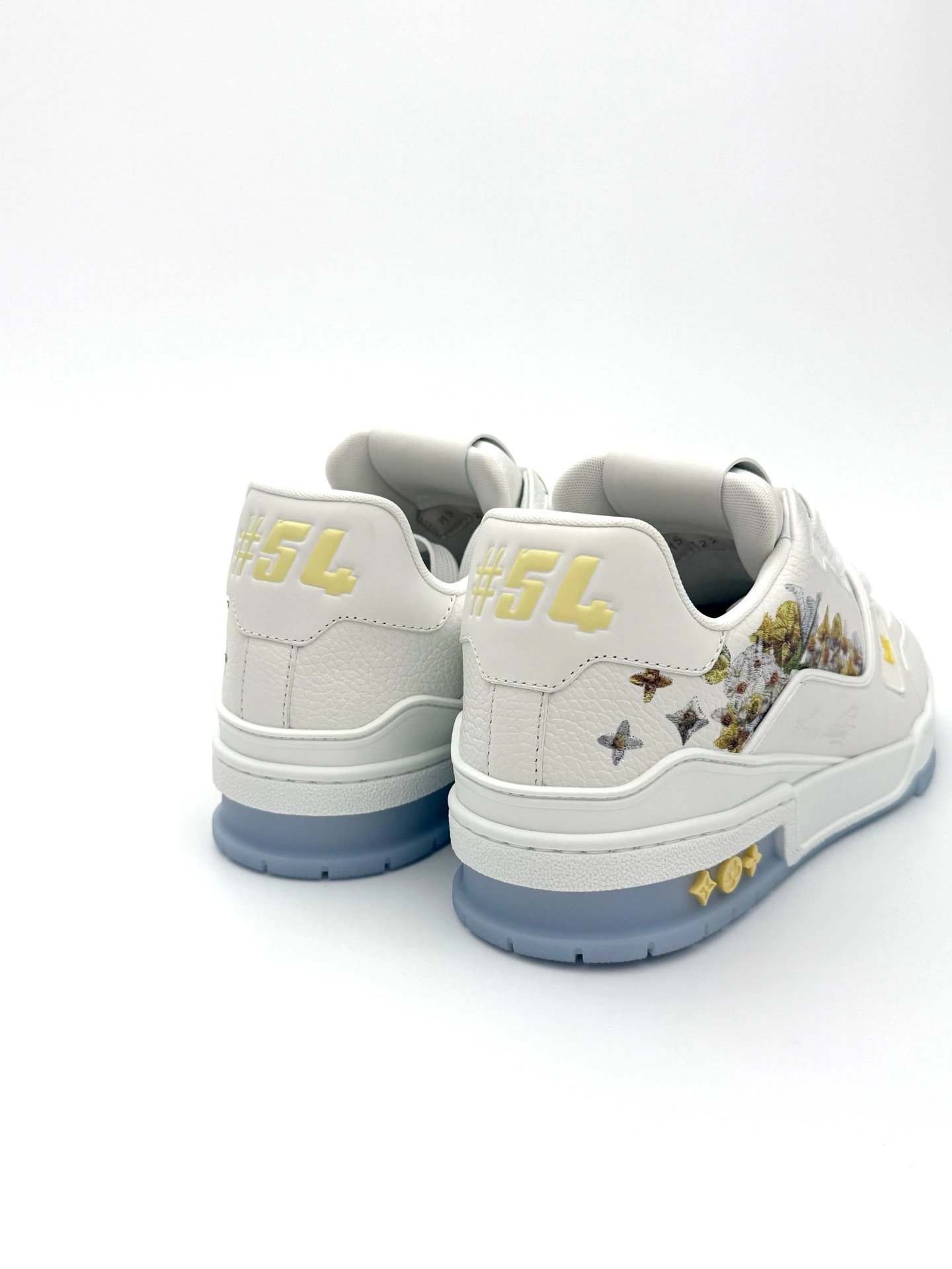 RD-S034 · Floral-Embroidered White Trainer showcase view 7