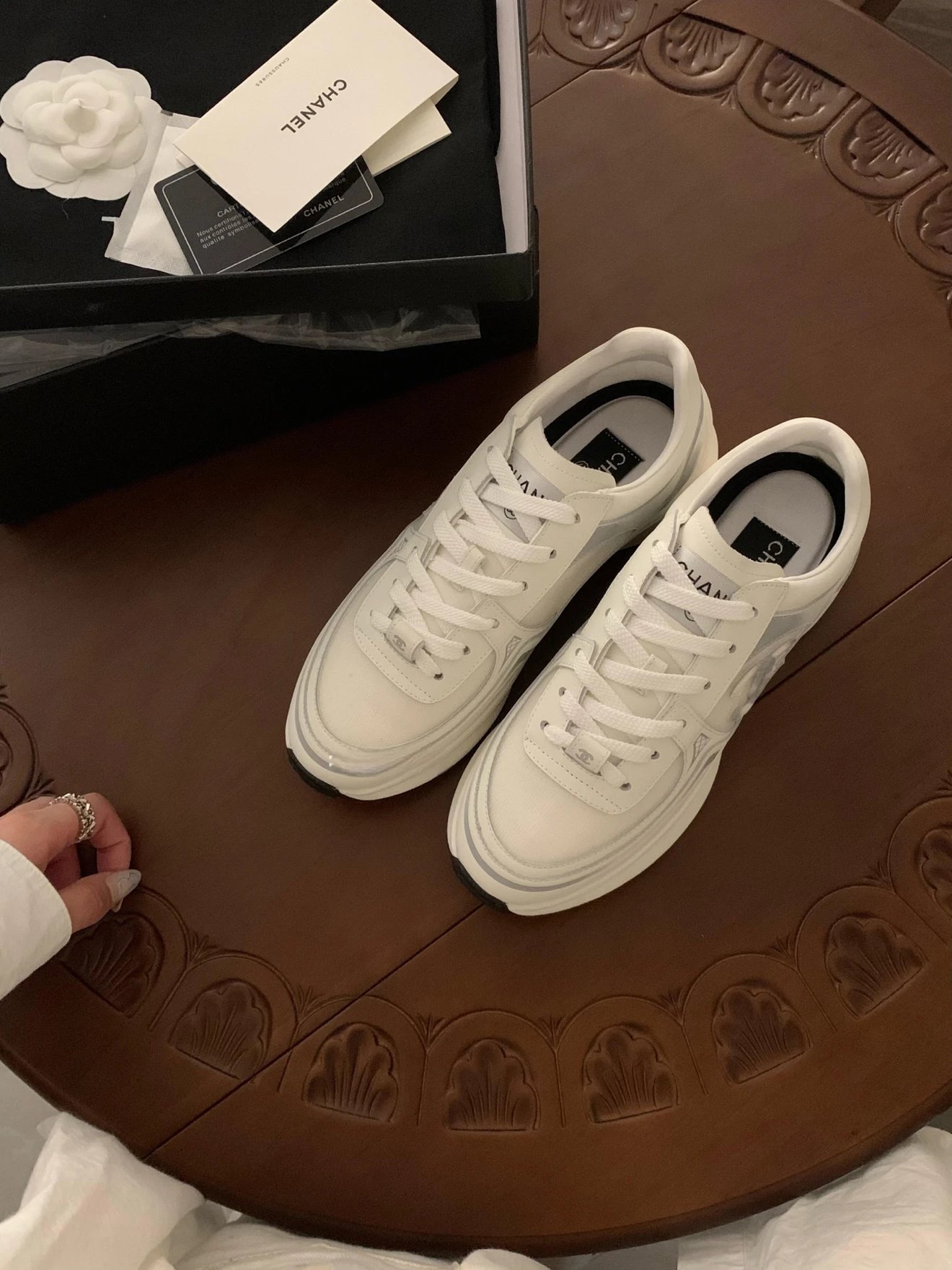 RD-S035 · Sculpted Calfskin and Mesh Trainer showcase view 4