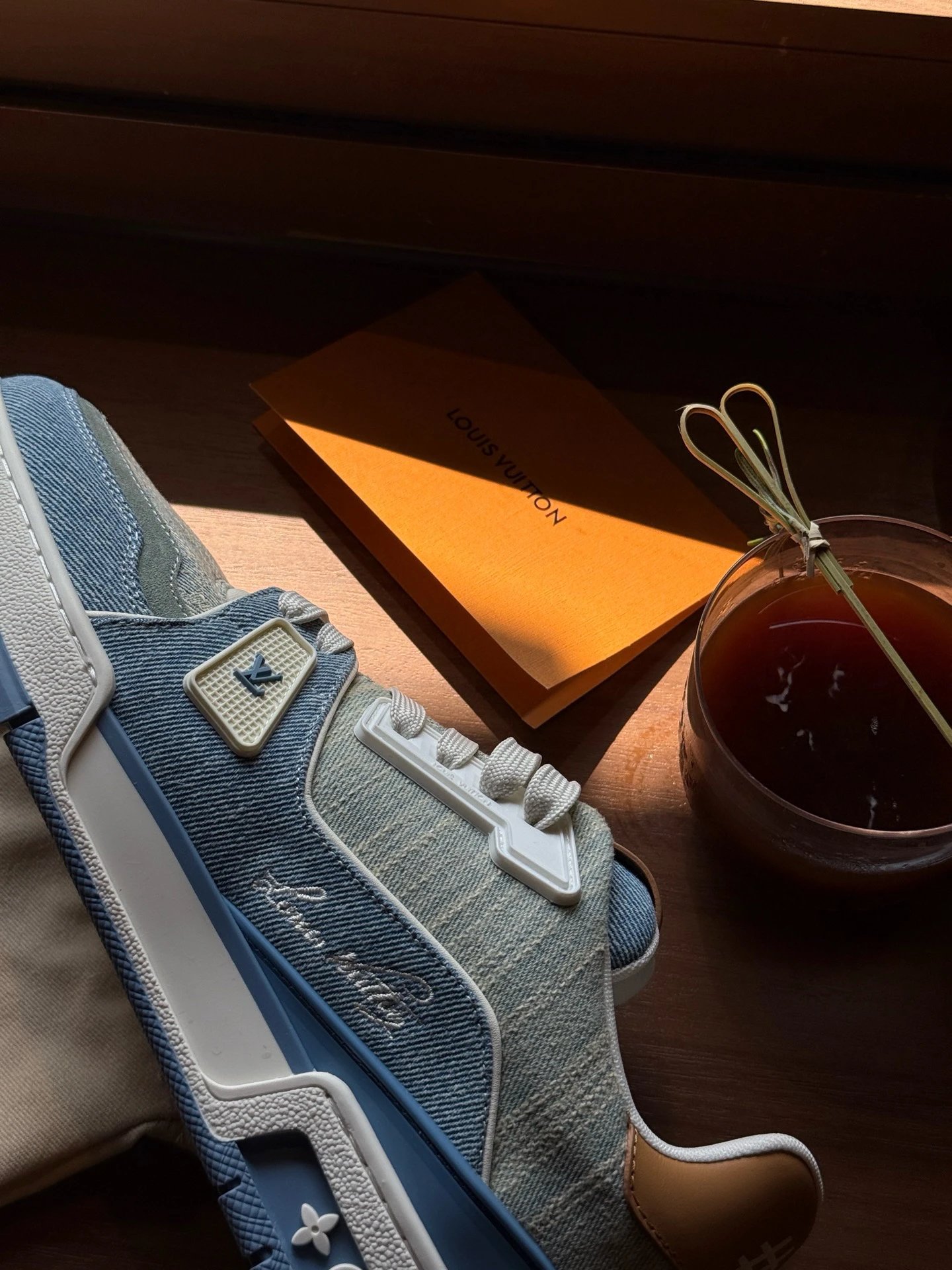 RD-S002 · Trainer Patchwork Denim Sneakers showcase view 8