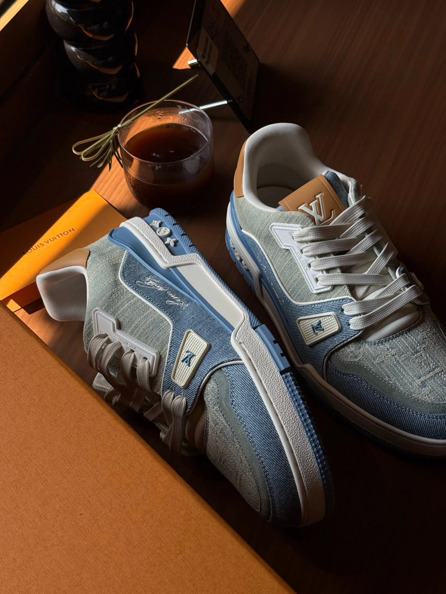 RD-S002 · Trainer Patchwork Denim Sneakers showcase view 9