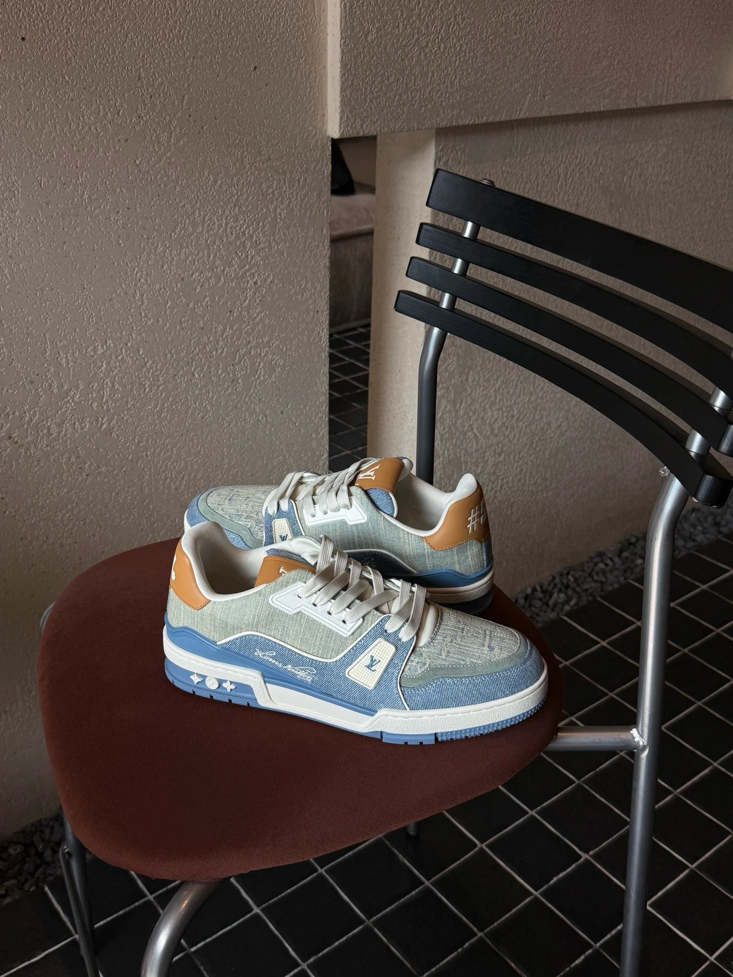 RD-S002 · Trainer Patchwork Denim Sneakers showcase view 4